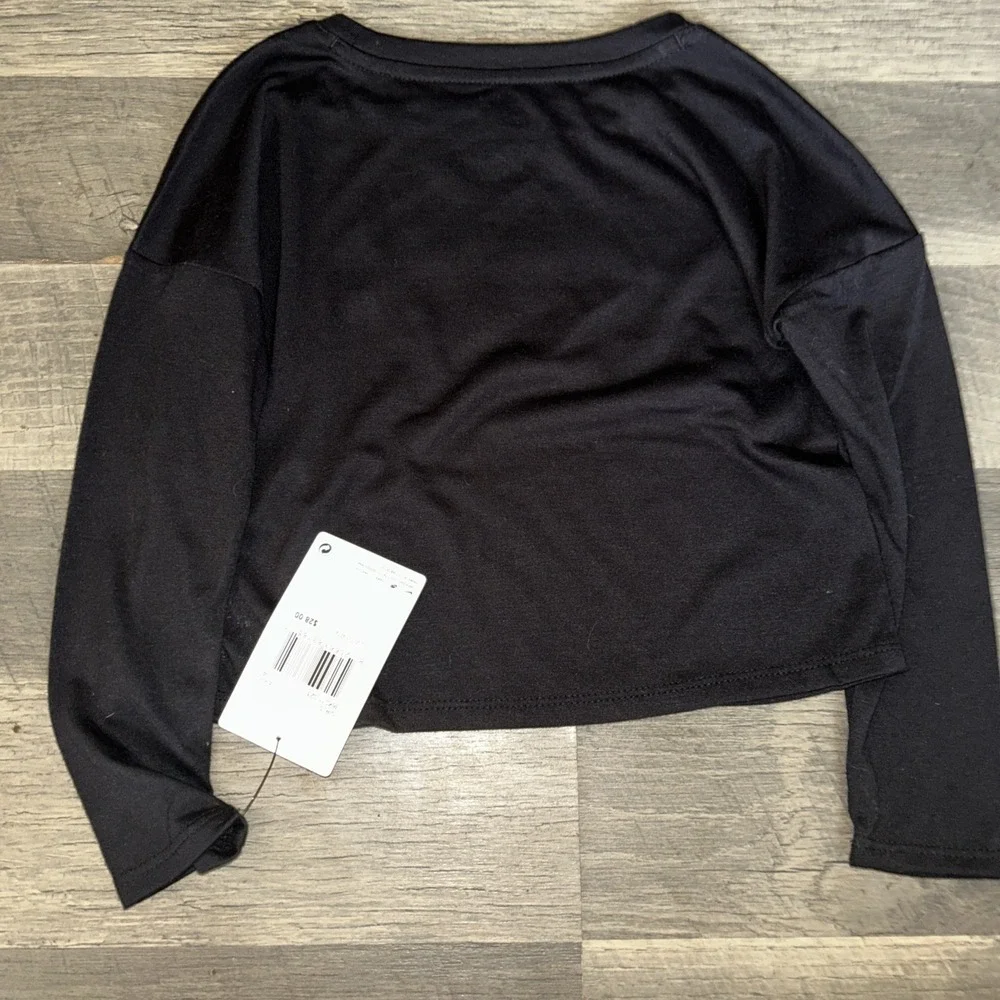 Nike Kids Long Sleeve Graphic Shirt Size 4‎